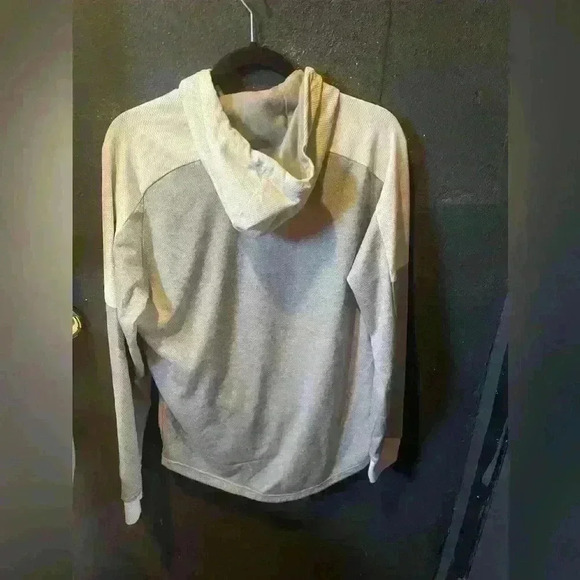 Men’s Adidas Light Weight Grey White Hoodie Pullover Small - Picture 5 of 5
